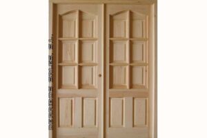 Puertas macizas de madera fabricadas en medidas especiales, para salón. Con fijo, o 2 hojas, con o sin montante, con o sin cerradura,...