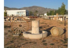 fuente de piedra antigua