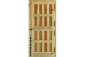 puerta partida, de madera maciza