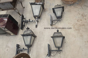 Faroles de hierro. Consulte disponibilidad.